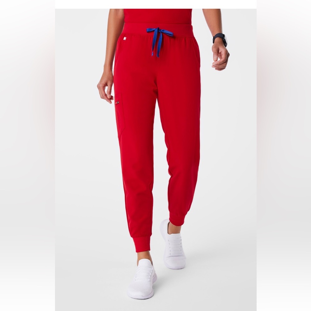 FIGS Zamora jogger scrub pants